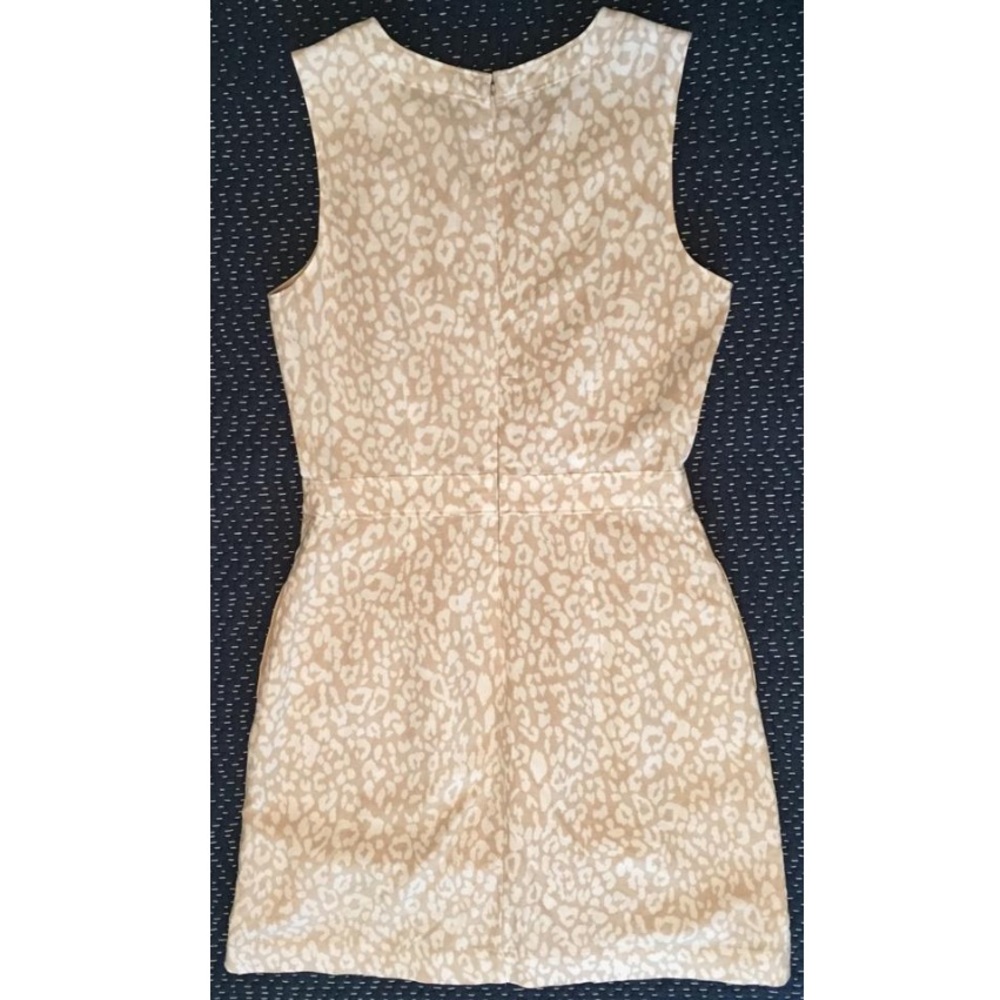 Banana Republic Tan V Neck Cocktail Dress - NWT - Picture 6 of 8